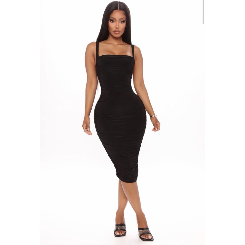 Must Be Love Ruched Midi Dress - Black